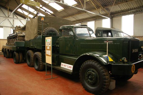 Diamond T tank transporter with AMX 13 light tank